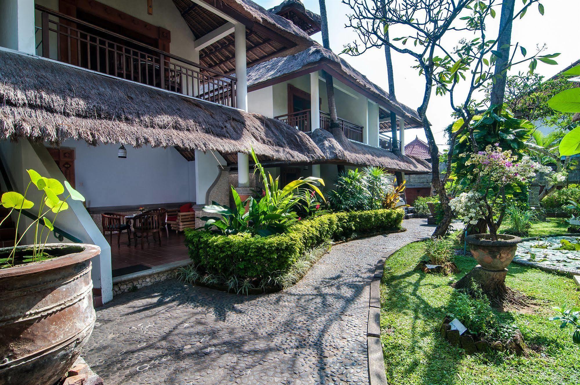 Sativa Sanur cabañas Hotel Exterior foto